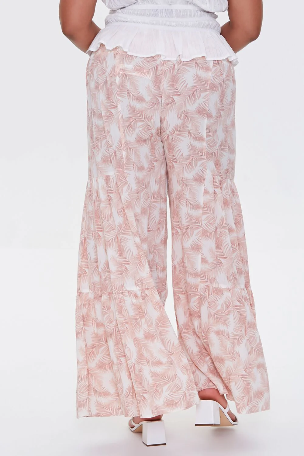 Plus Size Leaf Print Wide-Leg Pants - Image 4