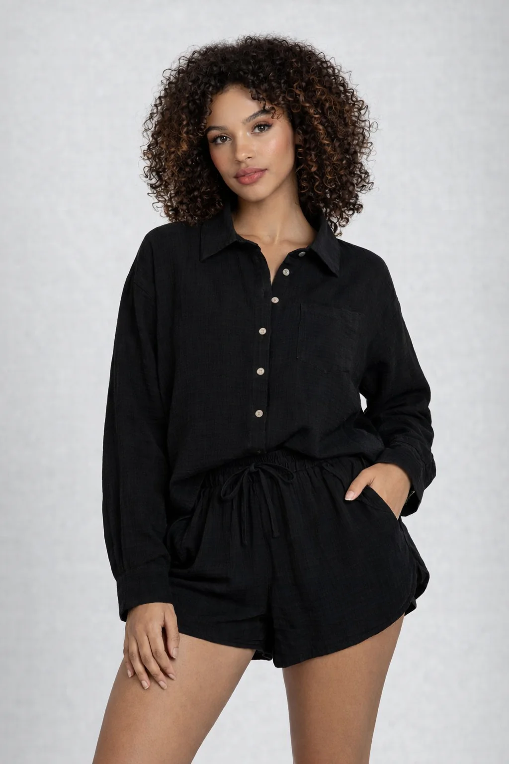 Lightweight Long Sleeve Shirt With Matching Shorts - Image 11